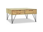Table basse en métal naturel